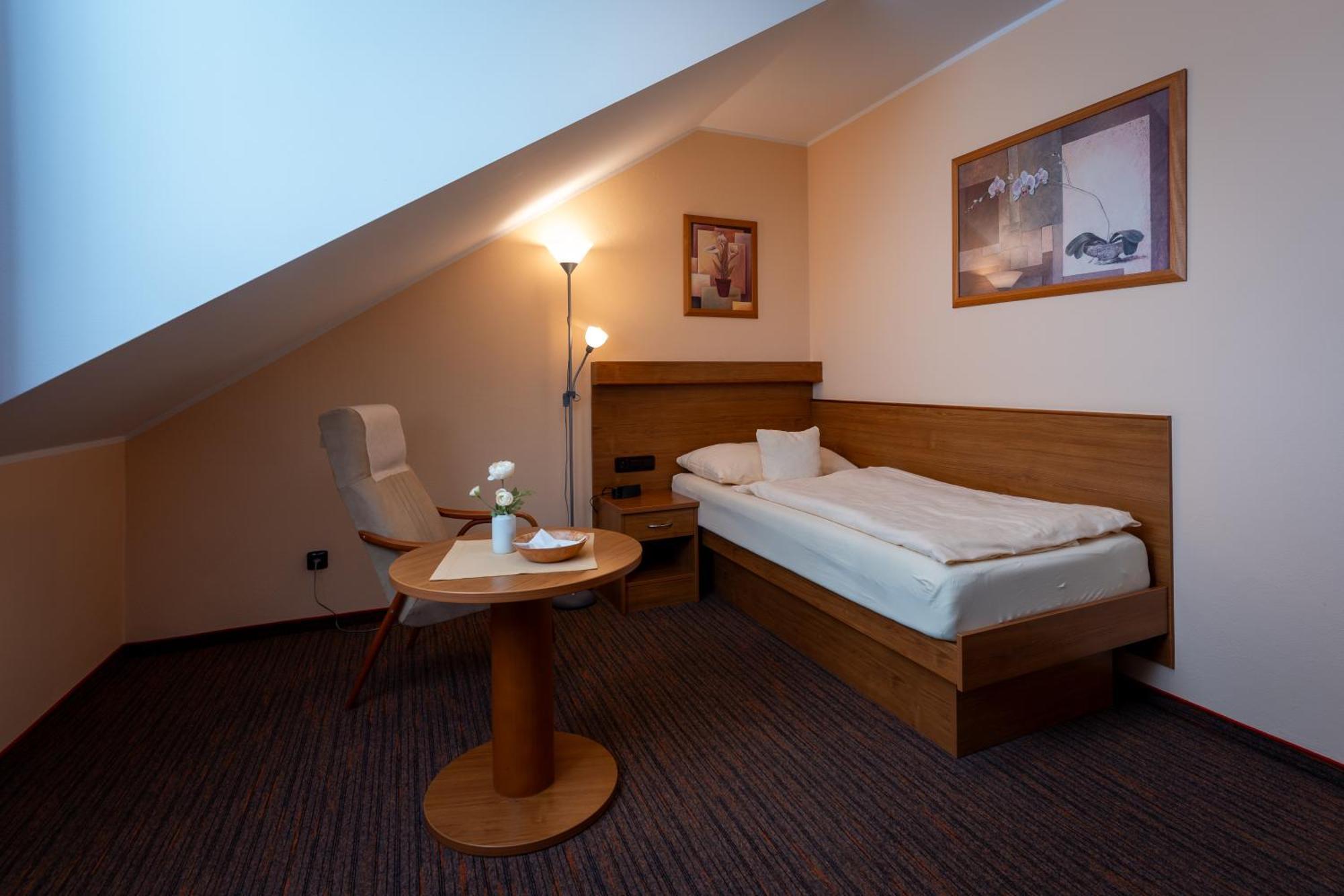 LD PALACE Bellaria Spa&Kur Františkovy Lázně Esterno foto